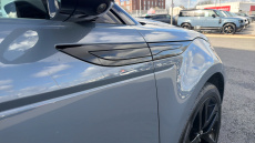 Land Rover Range Rover Evoque 2.0 D200 R-Dynamic SE 5dr Auto Diesel Hatchback